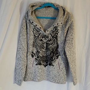 Gray owl graphic Hoodiae 3XL. Pockets! Very soft.